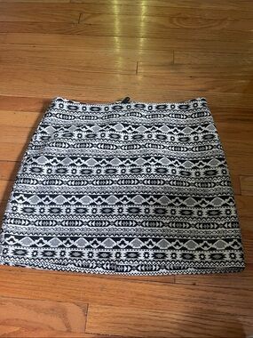 H&M Black and White Aztec Mini Skirt